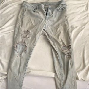 American Eagle Ripped jeans